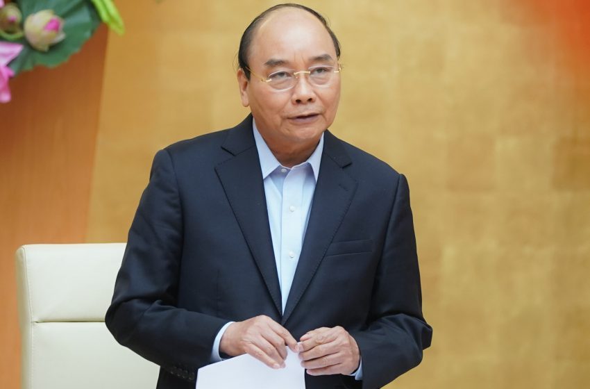 Thủ tướng ban hành chỉ thị 19: Vẫn đóng hàng quán không thiết yếu, giãn học sinh trong phòng học