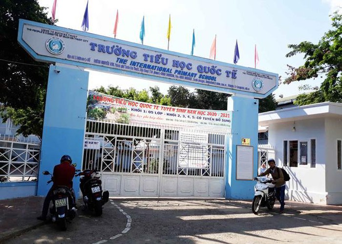 Học sinh lớp 2 trốn khỏi trường đi bộ hàng chục km về nhà vì lý do bất ngờ