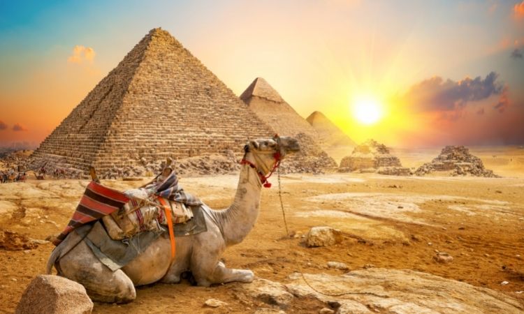  Ai mới thực sự là người đã xây các kim tự tháp Ai Cập?