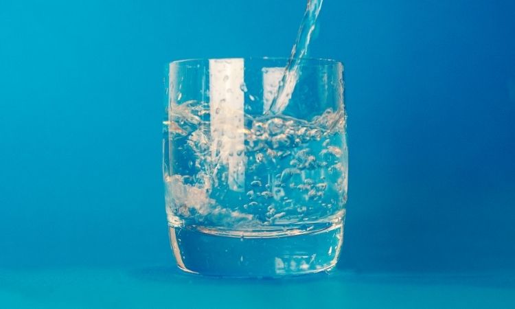  7 lợi ích không ngờ của việc uống đủ nước mỗi ngày