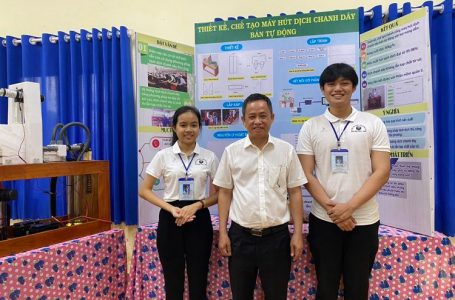 Dự án “Thiết kế, chế tạo máy hút dịch chanh dây bán tự động” của em Vũ Thị Thu Hà và Đào Huỳnh Duy An Trường THCS và THPT Đông Du.