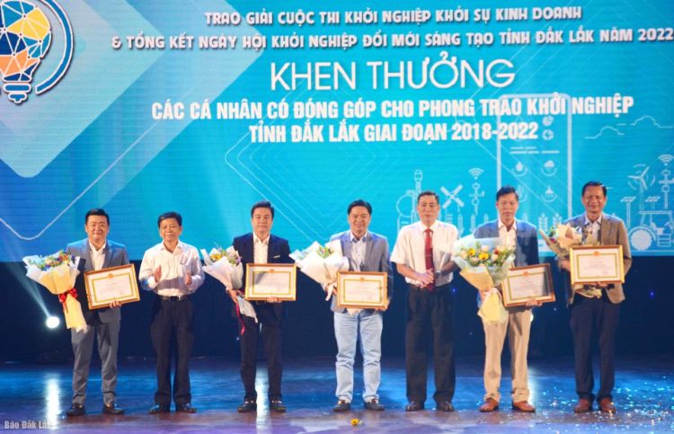  Thí sinh Chu Thị Lan đạt giải Quán quân Cuộc thi Khởi nghiệp, khởi sự kinh doanh tỉnh Đắk Lắk năm 2022