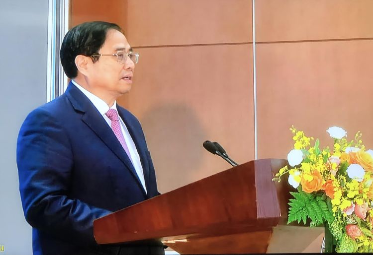  Thủ tướng Phạm Minh Chính đối thoại với phụ nữ Việt Nam