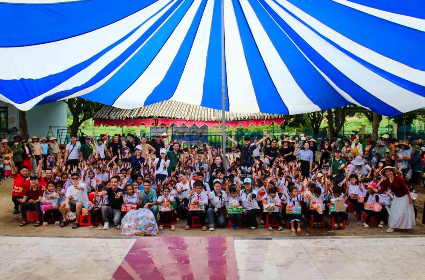  “Trung thu – Vầng Trăng Yêu Thương 2025” mang ánh sáng yêu thương đến với học sinh vùng sâu Cư Prao